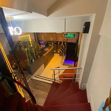 ホテル Kadikoey Linda イスタンブール